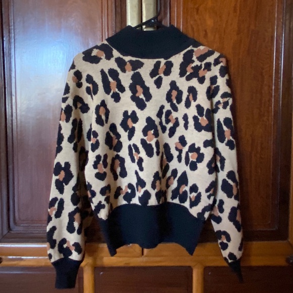 Vintage 90s Cheetah Sweater - Picture 2 of 6